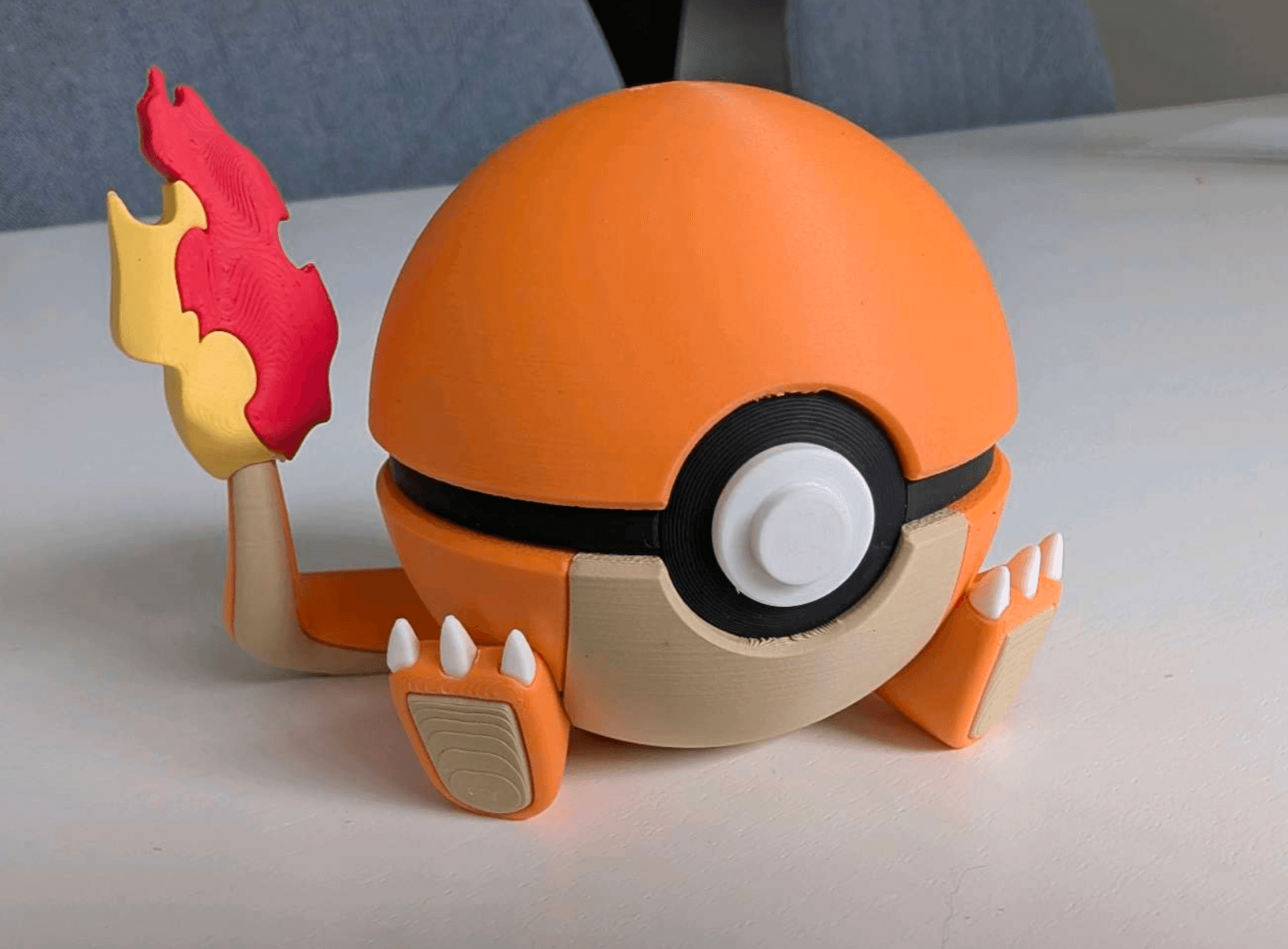 Charmander Pokéball — image 3 of 3