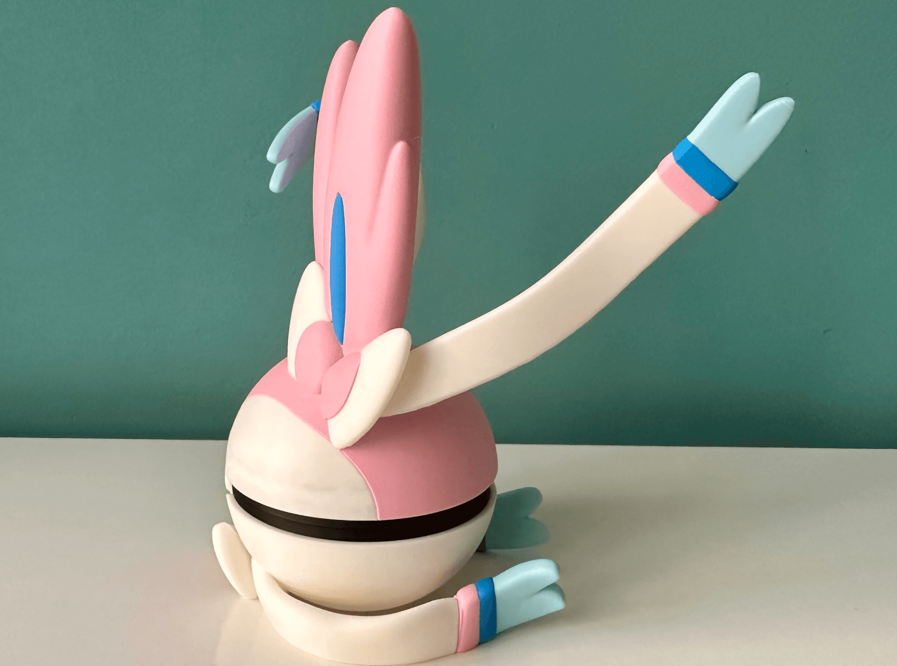 Sylveon Pokéball Openable — image 3 of 4